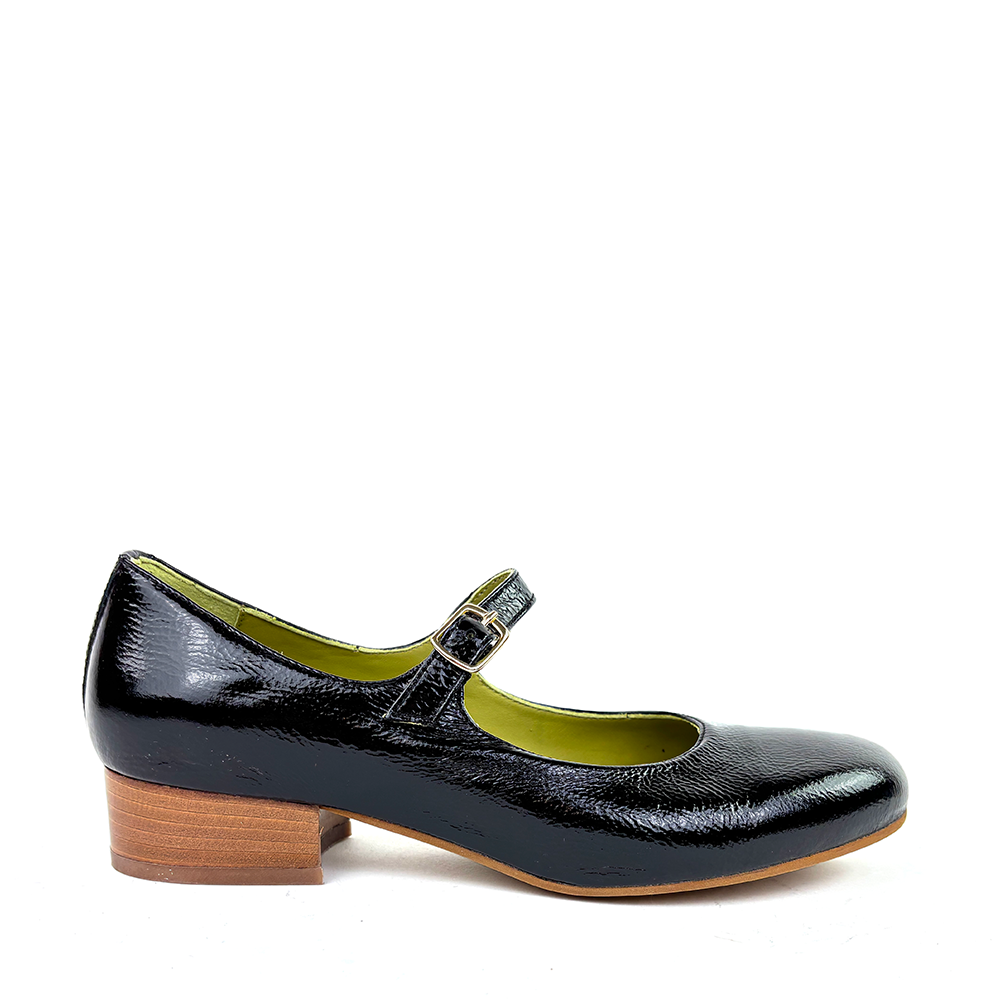 A202 Black Patent